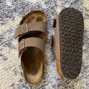 Size 38 Birkenstock’s